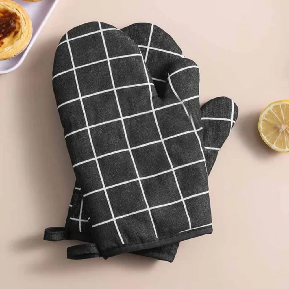 Cotton oven gloves