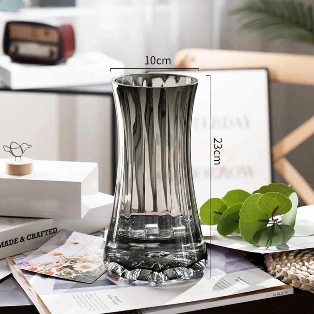 Glass flower vase (small ( 23*10cm))