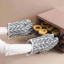 A Pair of Cotton oven gloves